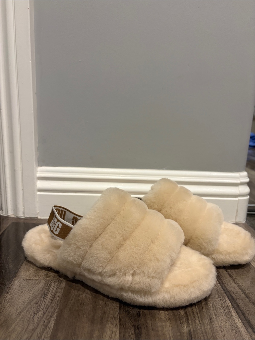 UGG Cream Shearling Slide Slippers with Branded Elastic Back (NEVER WORN)